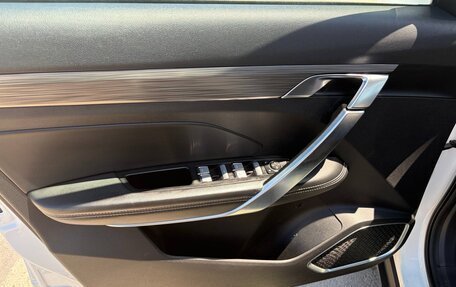 Geely Atlas, 2023 год, 1 750 000 рублей, 13 фотография