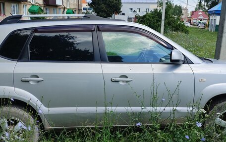 Hyundai Tucson III, 2007 год, 700 000 рублей, 4 фотография