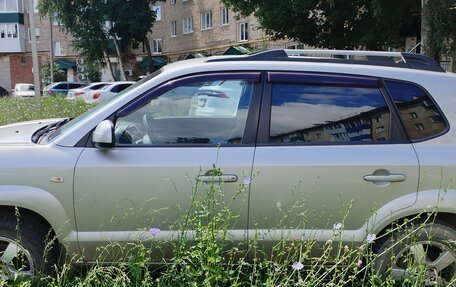 Hyundai Tucson III, 2007 год, 700 000 рублей, 2 фотография