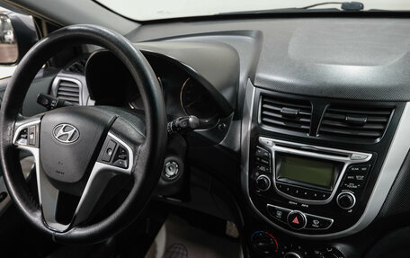 Hyundai Solaris II рестайлинг, 2012 год, 499 000 рублей, 17 фотография