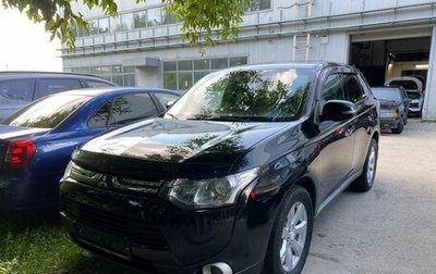 Mitsubishi Outlander III рестайлинг 3, 2013 год, 1 449 000 рублей, 1 фотография