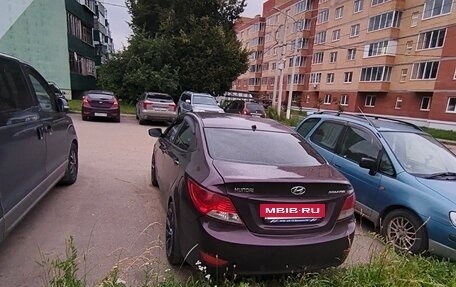 Hyundai Solaris II рестайлинг, 2013 год, 500 000 рублей, 2 фотография