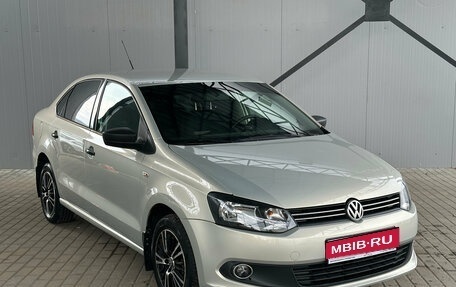 Volkswagen Polo VI (EU Market), 2010 год, 638 000 рублей, 1 фотография