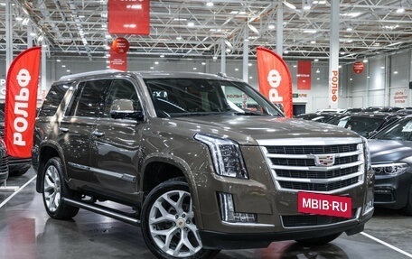 Cadillac Escalade IV, 2015 год, 3 850 000 рублей, 4 фотография