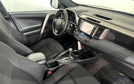 Toyota RAV4, 2019 год, 2 797 000 рублей, 11 фотография