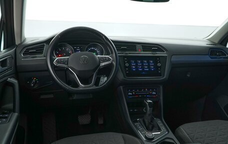 Volkswagen Tiguan II, 2021 год, 2 799 777 рублей, 6 фотография