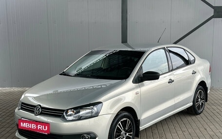 Volkswagen Polo VI (EU Market), 2010 год, 638 000 рублей, 3 фотография