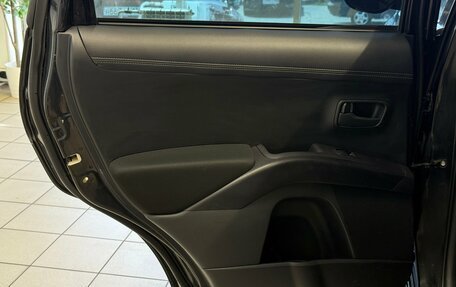 Mitsubishi Outlander III рестайлинг 3, 2010 год, 930 000 рублей, 15 фотография