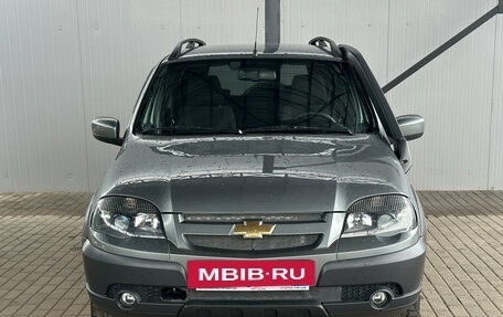 Chevrolet Niva I рестайлинг, 2018 год, 850 000 рублей, 2 фотография