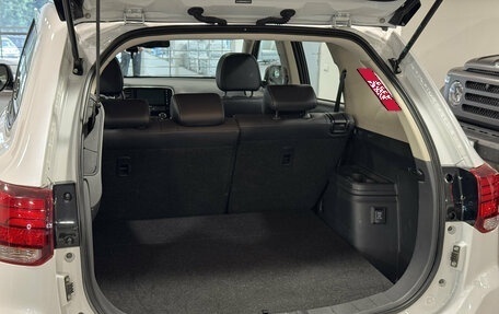Mitsubishi Outlander III рестайлинг 3, 2022 год, 3 250 000 рублей, 12 фотография