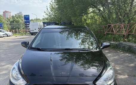 Hyundai Solaris II рестайлинг, 2012 год, 705 000 рублей, 1 фотография