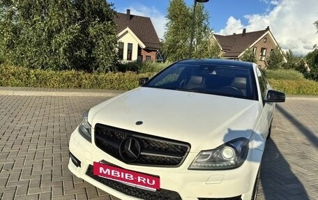 Mercedes-Benz C-Класс, 2013 год, 1 500 000 рублей, 5 фотография