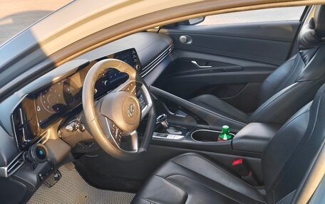 Hyundai Elantra, 2021 год, 1 667 000 рублей, 12 фотография
