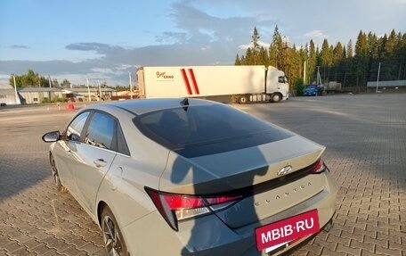 Hyundai Elantra, 2021 год, 1 667 000 рублей, 5 фотография