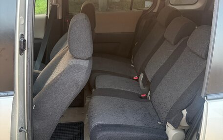 Mazda 5 I рестайлинг, 2006 год, 950 000 рублей, 5 фотография