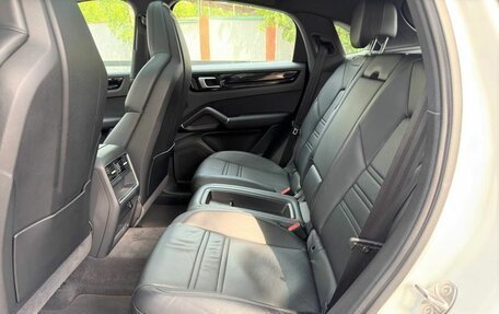 Porsche Cayenne III, 2023 год, 8 599 000 рублей, 15 фотография