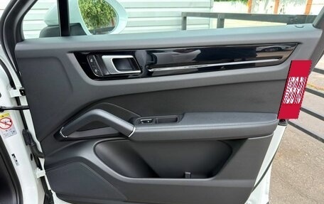 Porsche Cayenne III, 2023 год, 8 599 000 рублей, 24 фотография