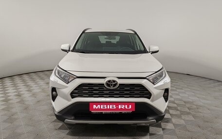 Toyota RAV4, 2021 год, 2 999 000 рублей, 2 фотография