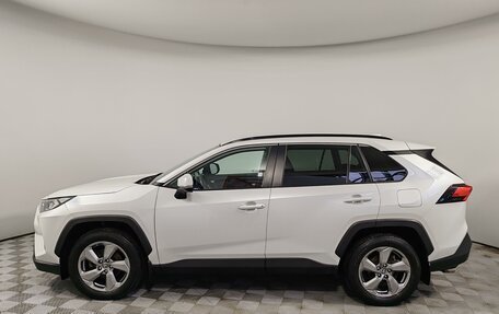Toyota RAV4, 2021 год, 2 999 000 рублей, 8 фотография