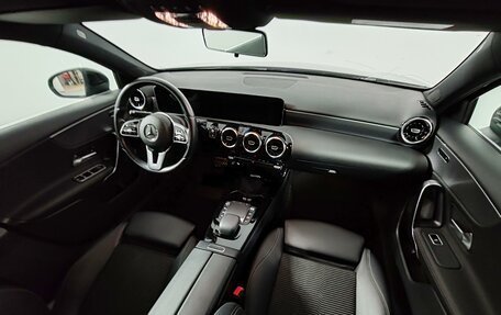 Mercedes-Benz A-Класс, 2020 год, 2 499 000 рублей, 11 фотография