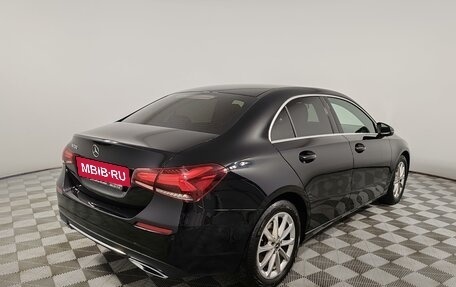 Mercedes-Benz A-Класс, 2020 год, 2 499 000 рублей, 5 фотография