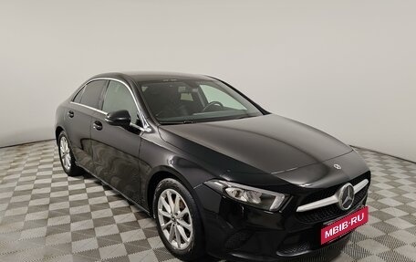 Mercedes-Benz A-Класс, 2020 год, 2 499 000 рублей, 3 фотография