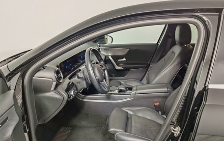 Mercedes-Benz A-Класс, 2020 год, 2 499 000 рублей, 15 фотография