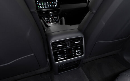 Porsche Cayenne III, 2021 год, 8 800 000 рублей, 15 фотография