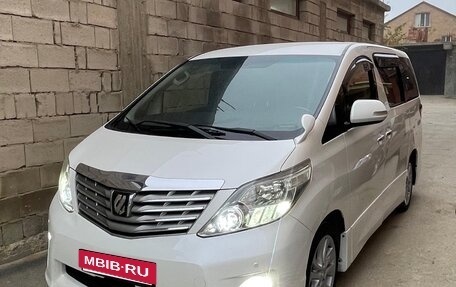 Toyota Alphard III, 2010 год, 2 300 000 рублей, 1 фотография