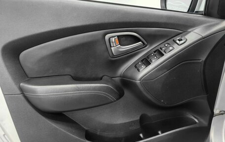 Hyundai ix35 I рестайлинг, 2014 год, 1 550 000 рублей, 24 фотография