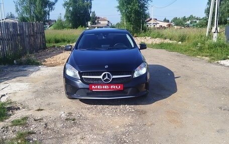Mercedes-Benz A-Класс, 2017 год, 1 700 000 рублей, 7 фотография