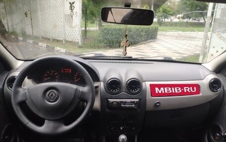 Renault Logan I, 2014 год, 260 000 рублей, 3 фотография