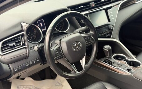 Toyota Camry, 2020 год, 3 100 000 рублей, 7 фотография
