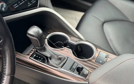 Toyota Camry, 2020 год, 3 100 000 рублей, 12 фотография