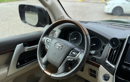 Toyota Land Cruiser 200, 2018 год, 6 749 000 рублей, 19 фотография