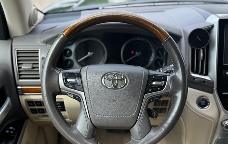 Toyota Land Cruiser 200, 2018 год, 6 749 000 рублей, 27 фотография