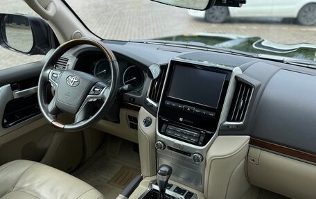 Toyota Land Cruiser 200, 2018 год, 6 749 000 рублей, 35 фотография