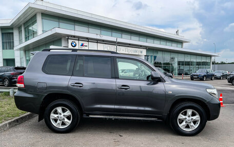 Toyota Land Cruiser 200, 2010 год, 2 999 000 рублей, 5 фотография