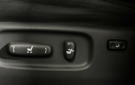 Toyota Land Cruiser 200, 2010 год, 2 999 000 рублей, 18 фотография