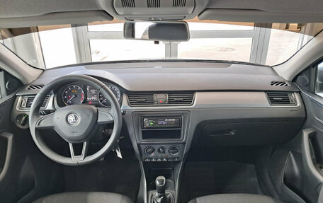 Skoda Rapid I, 2016 год, 1 106 000 рублей, 17 фотография
