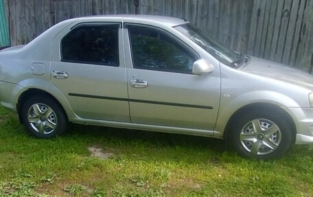 Renault Logan I, 2012 год, 590 000 рублей, 6 фотография