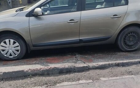 Renault Fluence I, 2012 год, 750 000 рублей, 4 фотография