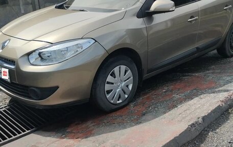 Renault Fluence I, 2012 год, 750 000 рублей, 8 фотография