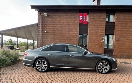 Audi A8, 2019 год, 5 500 000 рублей, 6 фотография