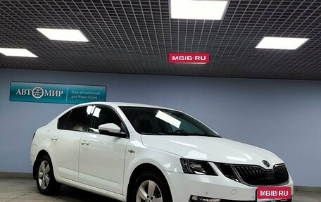 Skoda Octavia, 2018 год, 1 555 000 рублей, 3 фотография