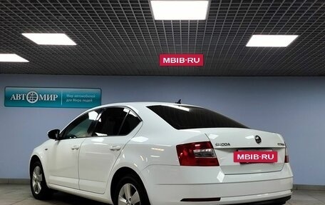 Skoda Octavia, 2018 год, 1 555 000 рублей, 7 фотография