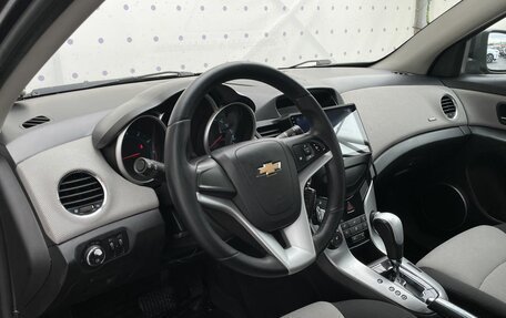 Chevrolet Cruze II, 2011 год, 880 000 рублей, 15 фотография