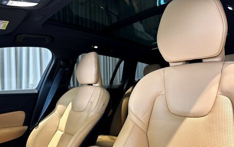 Volvo V60 Cross Country II, 2024 год, 5 600 000 рублей, 9 фотография