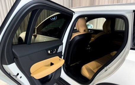 Volvo V60 Cross Country II, 2024 год, 5 600 000 рублей, 18 фотография