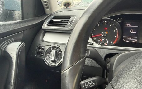 Volkswagen Passat B7, 2012 год, 615 000 рублей, 16 фотография